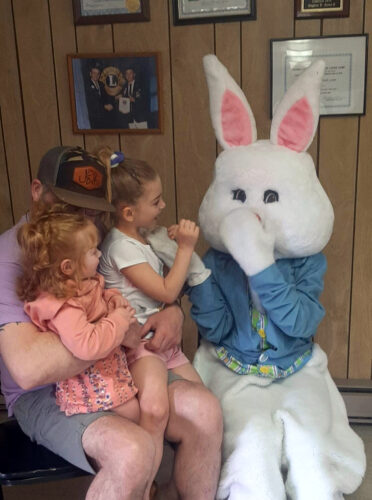SV Lions hosts Easter Brunch for local children
